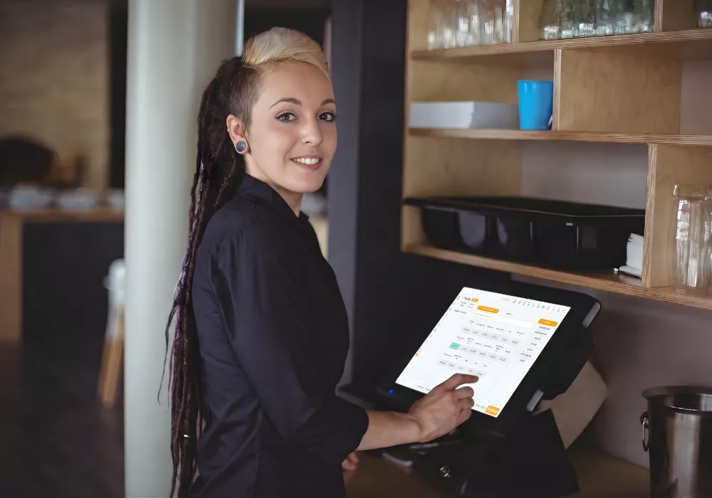Sistema para hamburgueria ControleNaMão com KDS de chapa e relatórios no celular