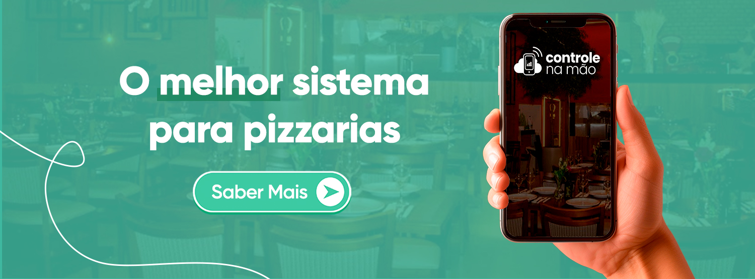 Banner do ControleNaMão anunciando o Sistema para Pizzaria, com uma mão segurando um celular mostrando o sistema