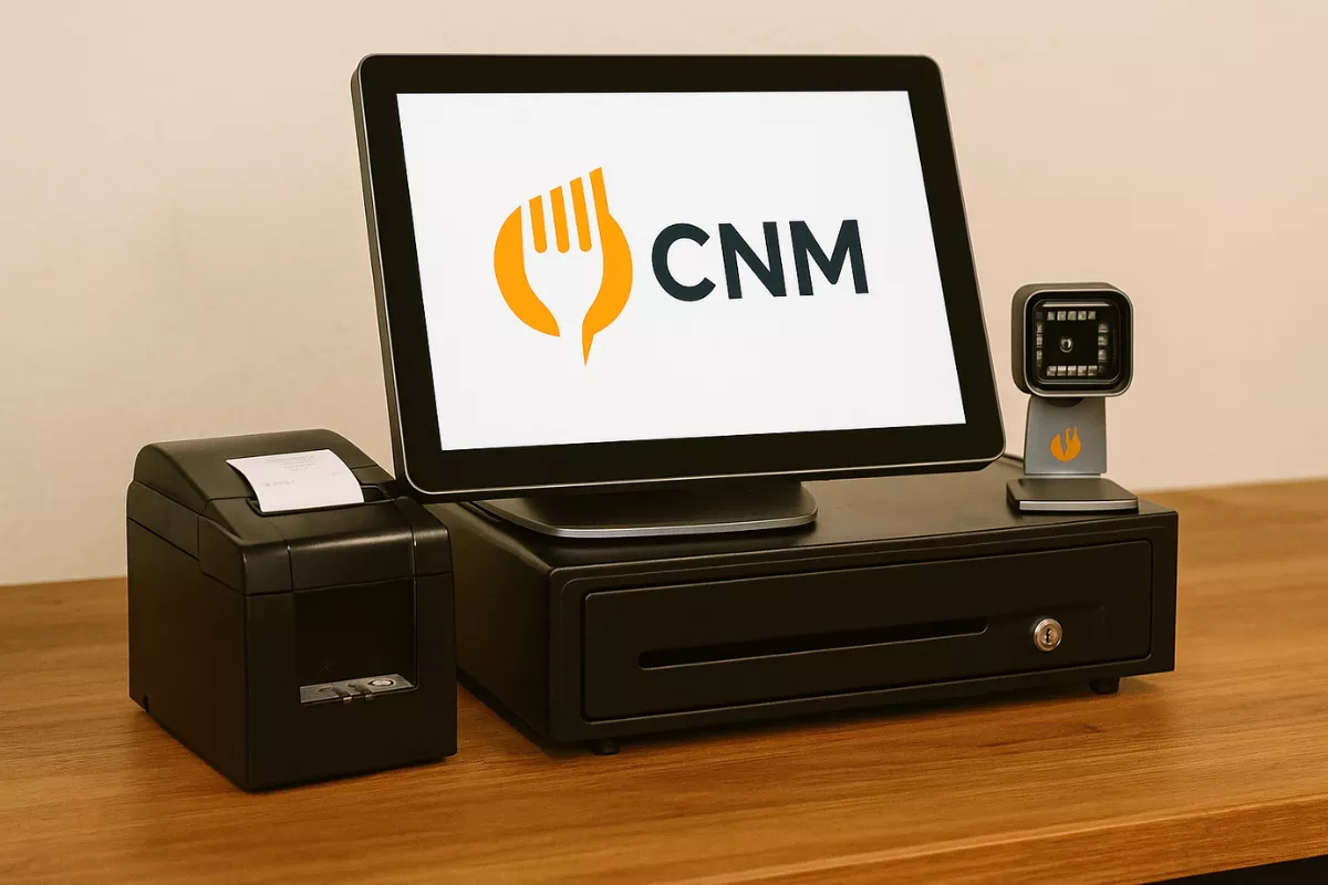 Sistema PDV do CNM com tela touch, impressora térmica e leitor de código de barras sobre balcão de madeira, ideal para gestão de cafeterias.