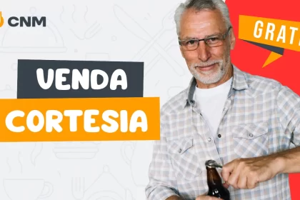 Idoso de camisa xadrez abrindo uma garrafa de cerveja, ao lado de "Venda Cortesia" escrito