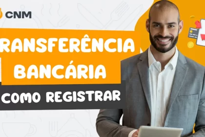 Homem barbudo e sorridente, vestido com avental, segurando um tablet, com ícones de cartões e setas circulares ao fundo, representando o processo de registrar uma transferência bancária entre contas no CNM.